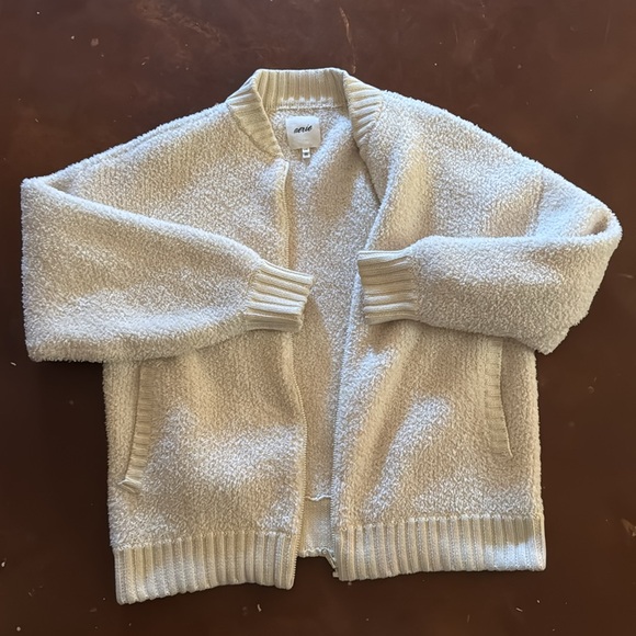 AERIE. Sweater jacket with zipper and pockets. Large. Cream. - Picture 4 of 4